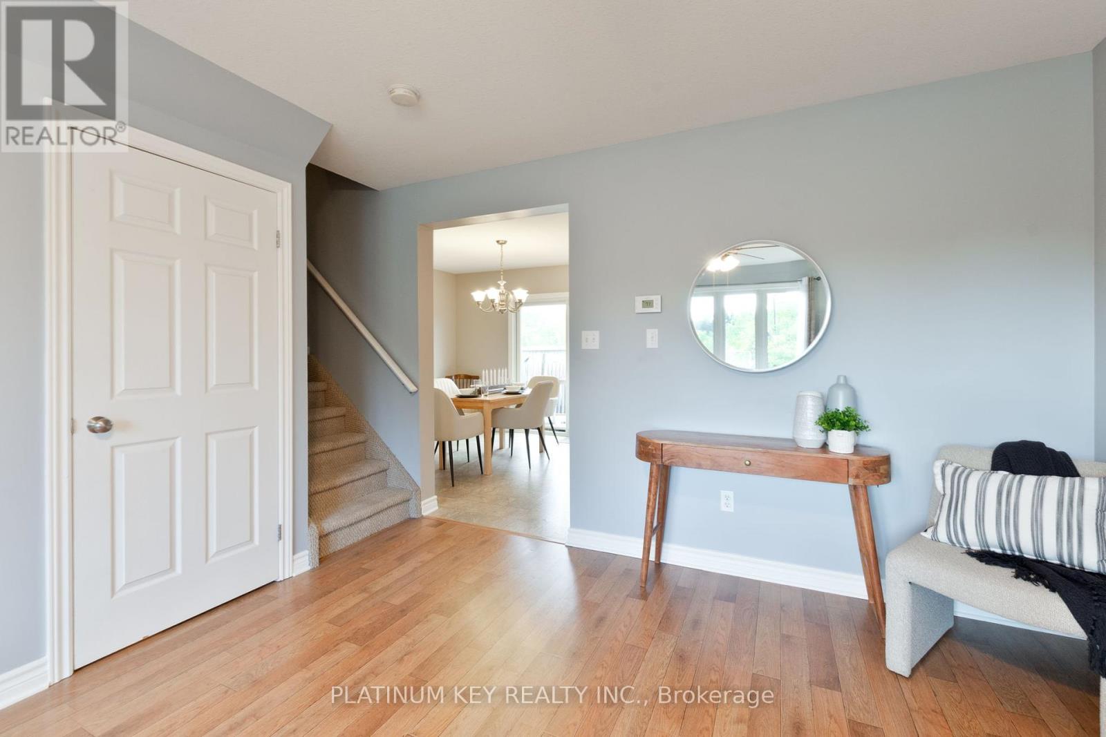 19 Katie Lane, Strathroy-Caradoc (Ne), Ontario  N7G 4E5 - Photo 9 - X12460634