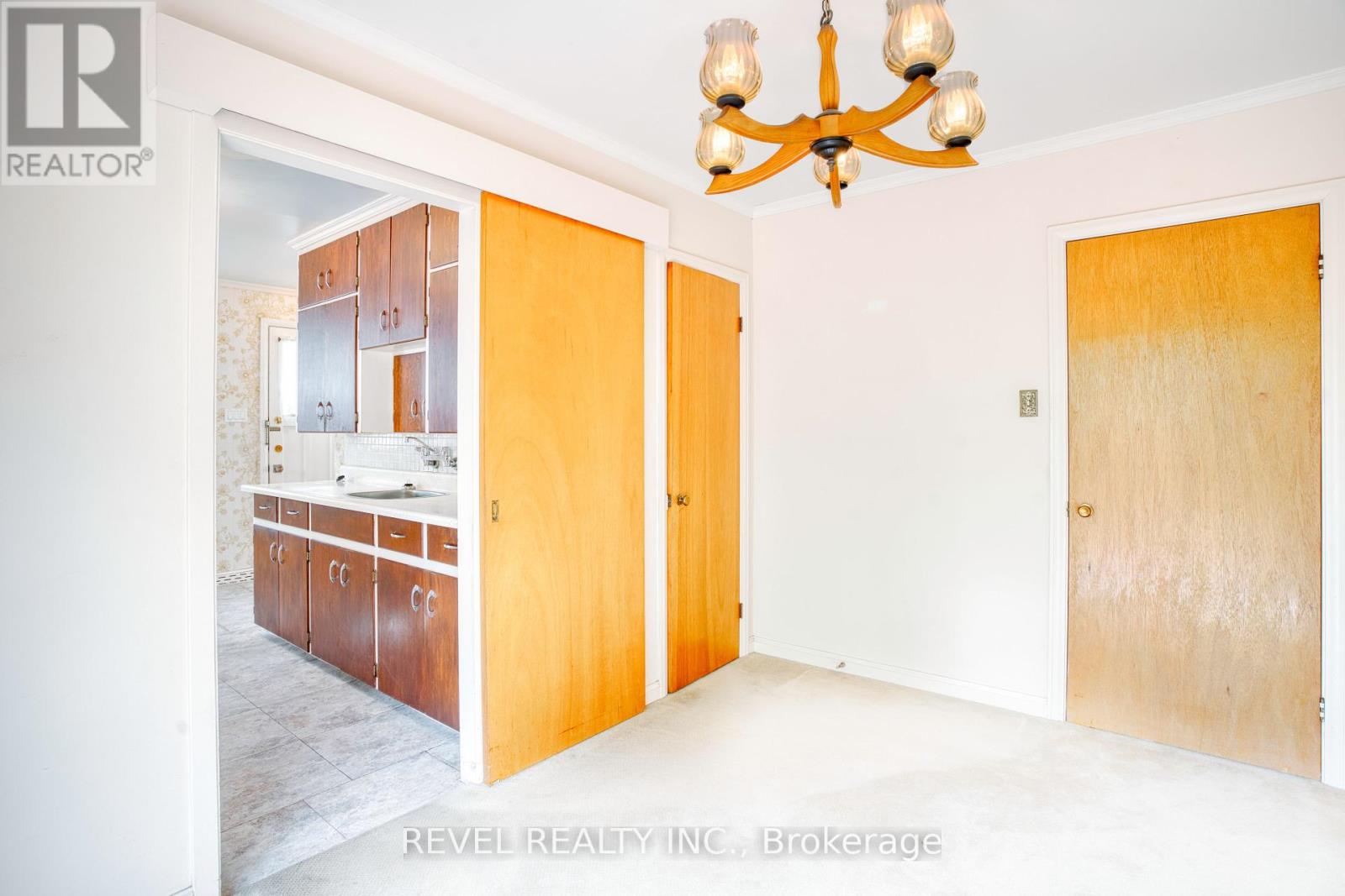 143 Oakside Street, London East, Ontario  N5Y 1E8 - Photo 19 - X12460665
