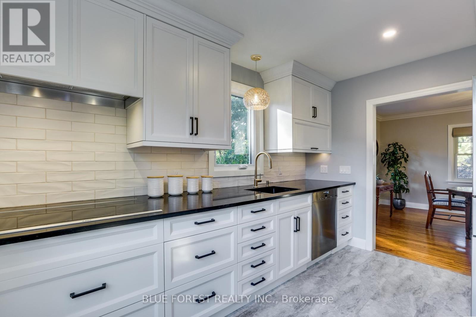 186 Gammage Street, London East, Ontario  N5Y 2B3 - Photo 13 - X12460712