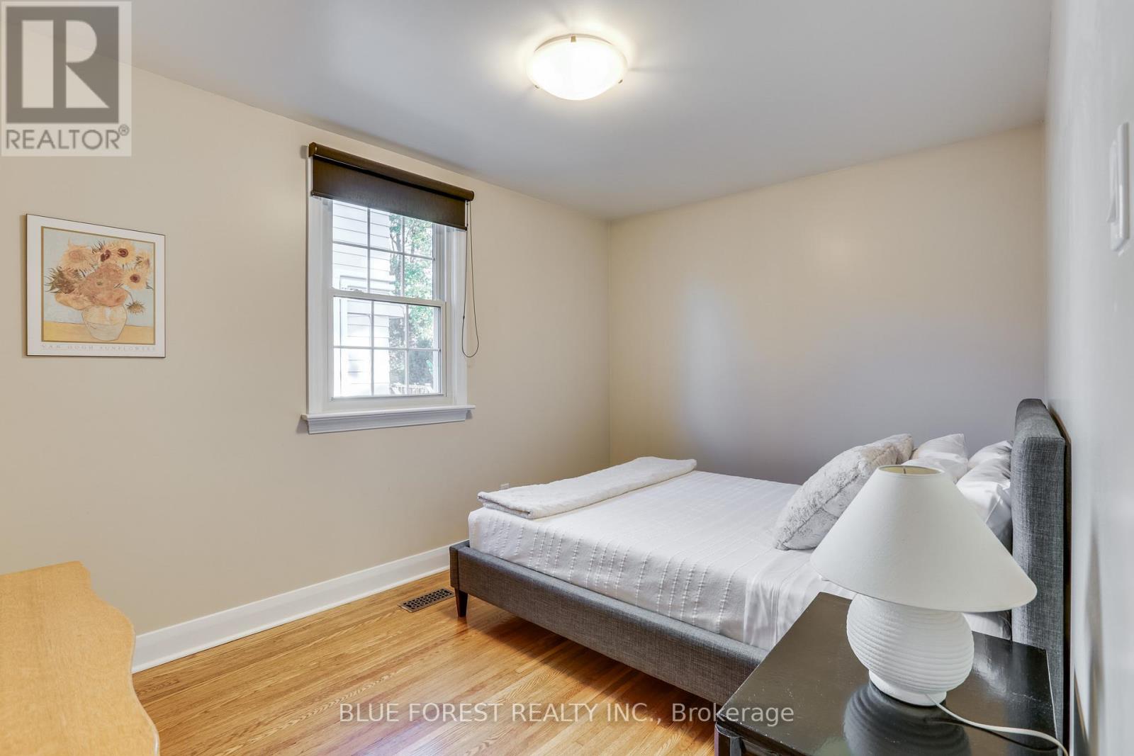186 Gammage Street, London East, Ontario  N5Y 2B3 - Photo 17 - X12460712
