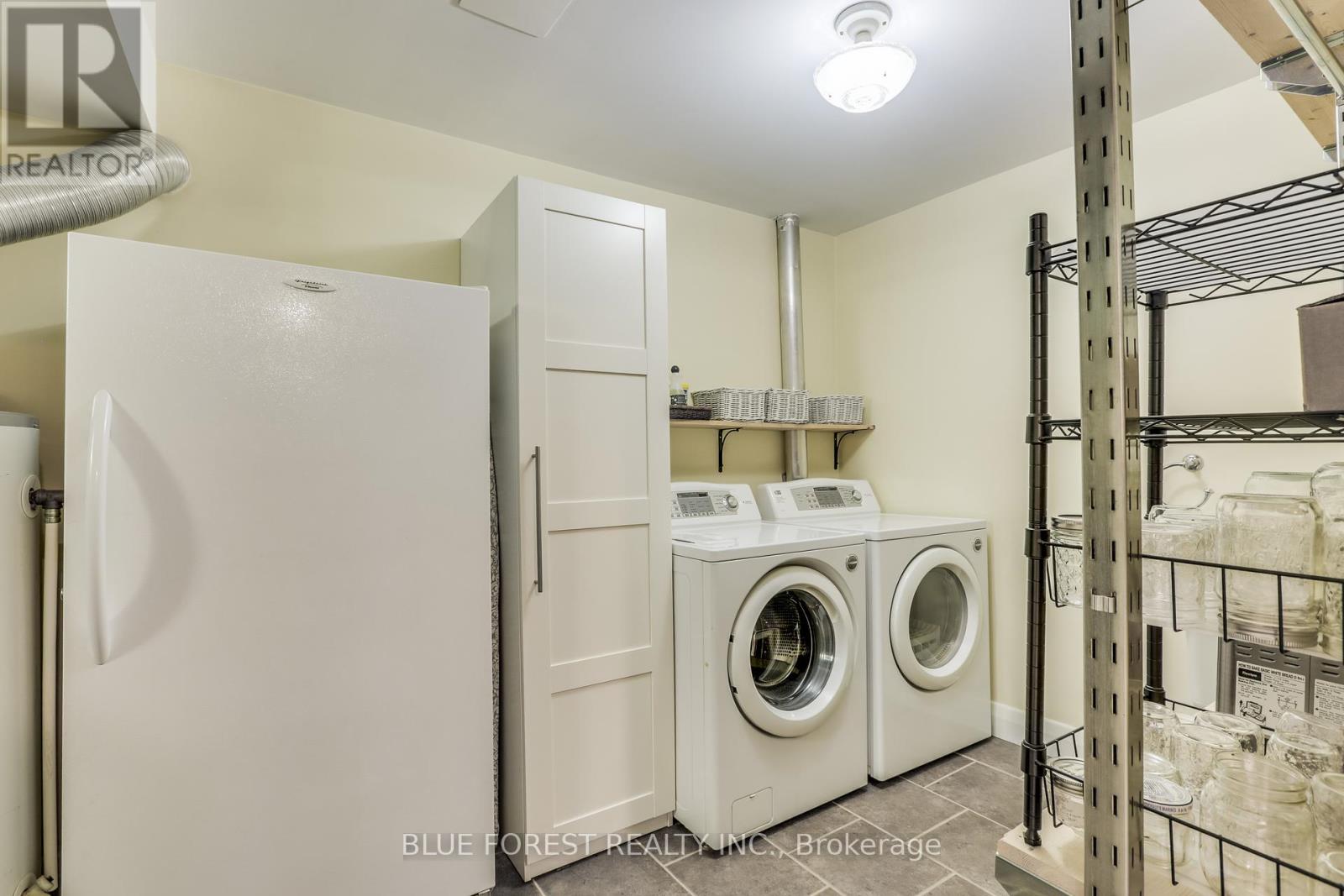 186 Gammage Street, London East, Ontario  N5Y 2B3 - Photo 37 - X12460712