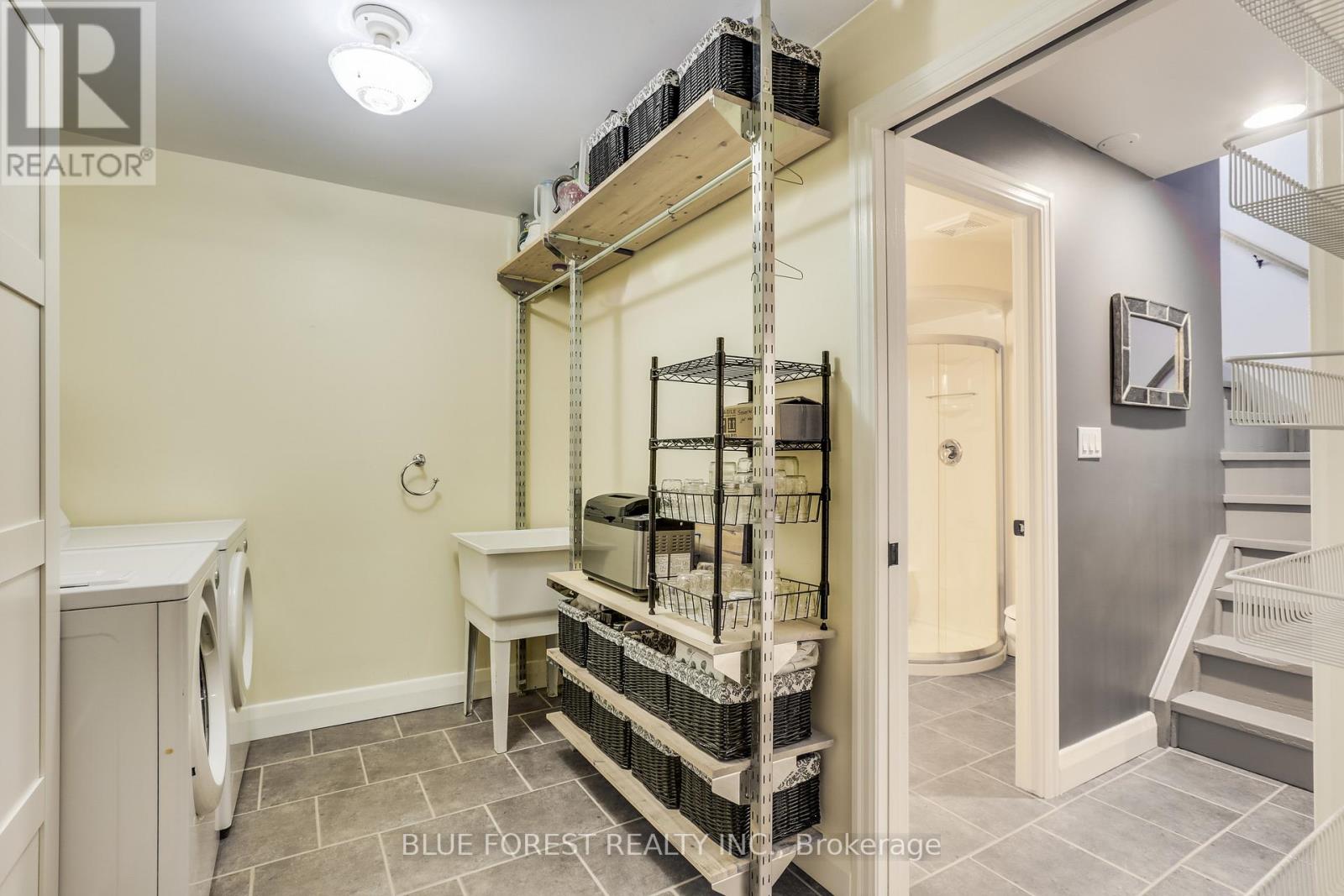 186 Gammage Street, London East, Ontario  N5Y 2B3 - Photo 38 - X12460712