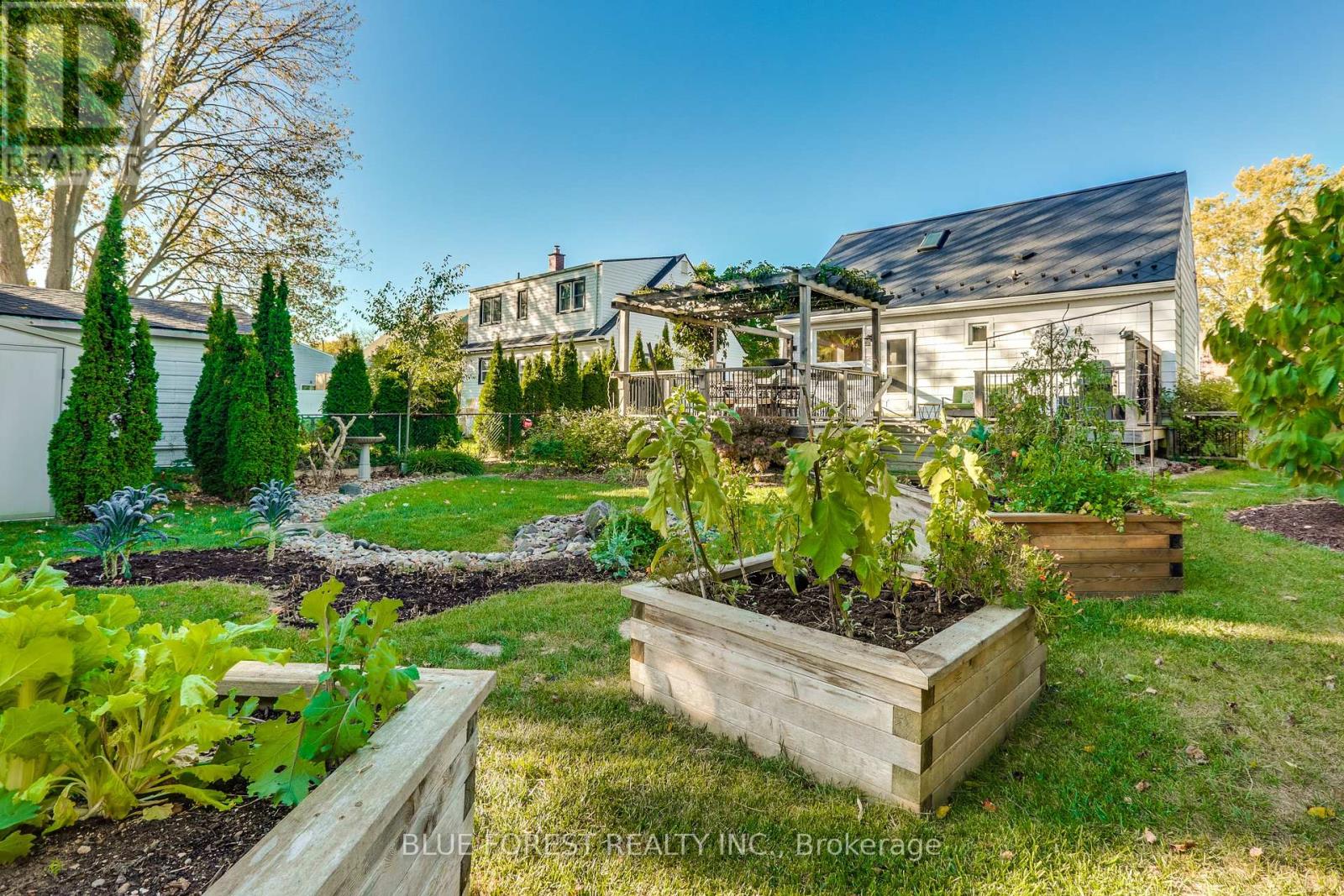 186 Gammage Street, London East, Ontario  N5Y 2B3 - Photo 41 - X12460712