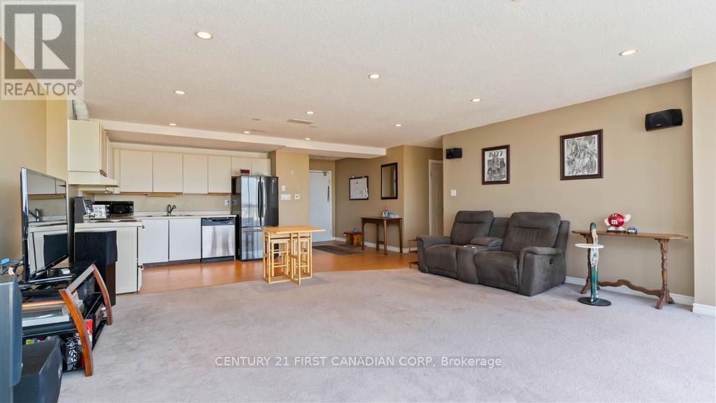 2207 - 389 Dundas Street, London East, Ontario  N6B 3L5 - Photo 11 - X12460723