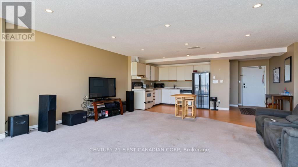 2207 - 389 Dundas Street, London East, Ontario  N6B 3L5 - Photo 12 - X12460723