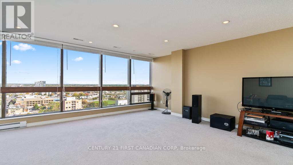 2207 - 389 Dundas Street, London East, Ontario  N6B 3L5 - Photo 13 - X12460723