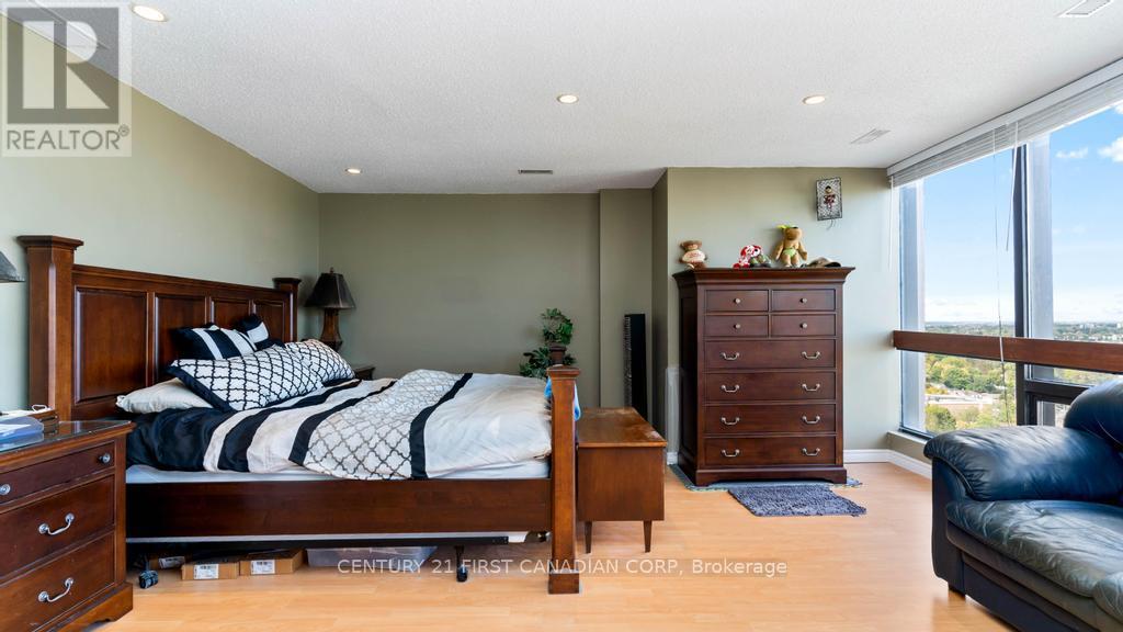 2207 - 389 Dundas Street, London East, Ontario  N6B 3L5 - Photo 19 - X12460723
