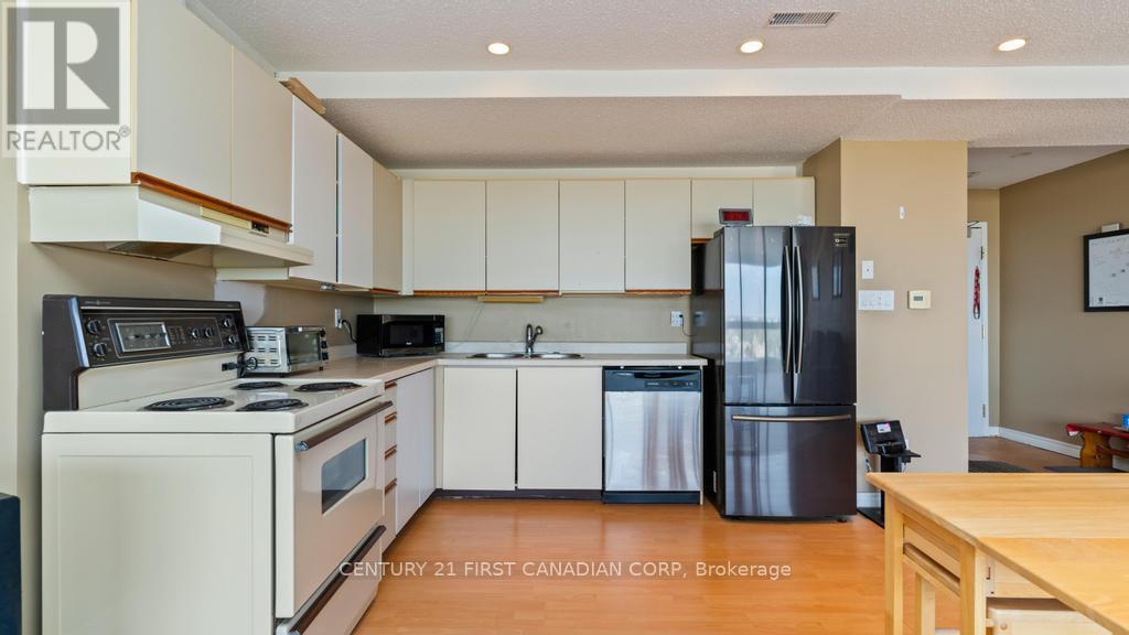 2207 - 389 Dundas Street, London East, Ontario  N6B 3L5 - Photo 8 - X12460723