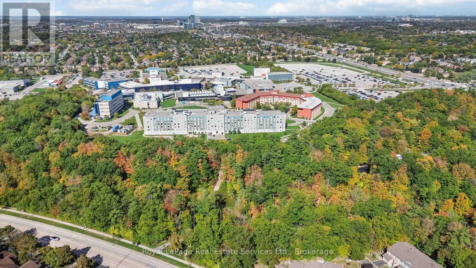 1236 Mccraney Street E, Oakville, Ontario  L6H 4S6 - Photo 45 - W12460591
