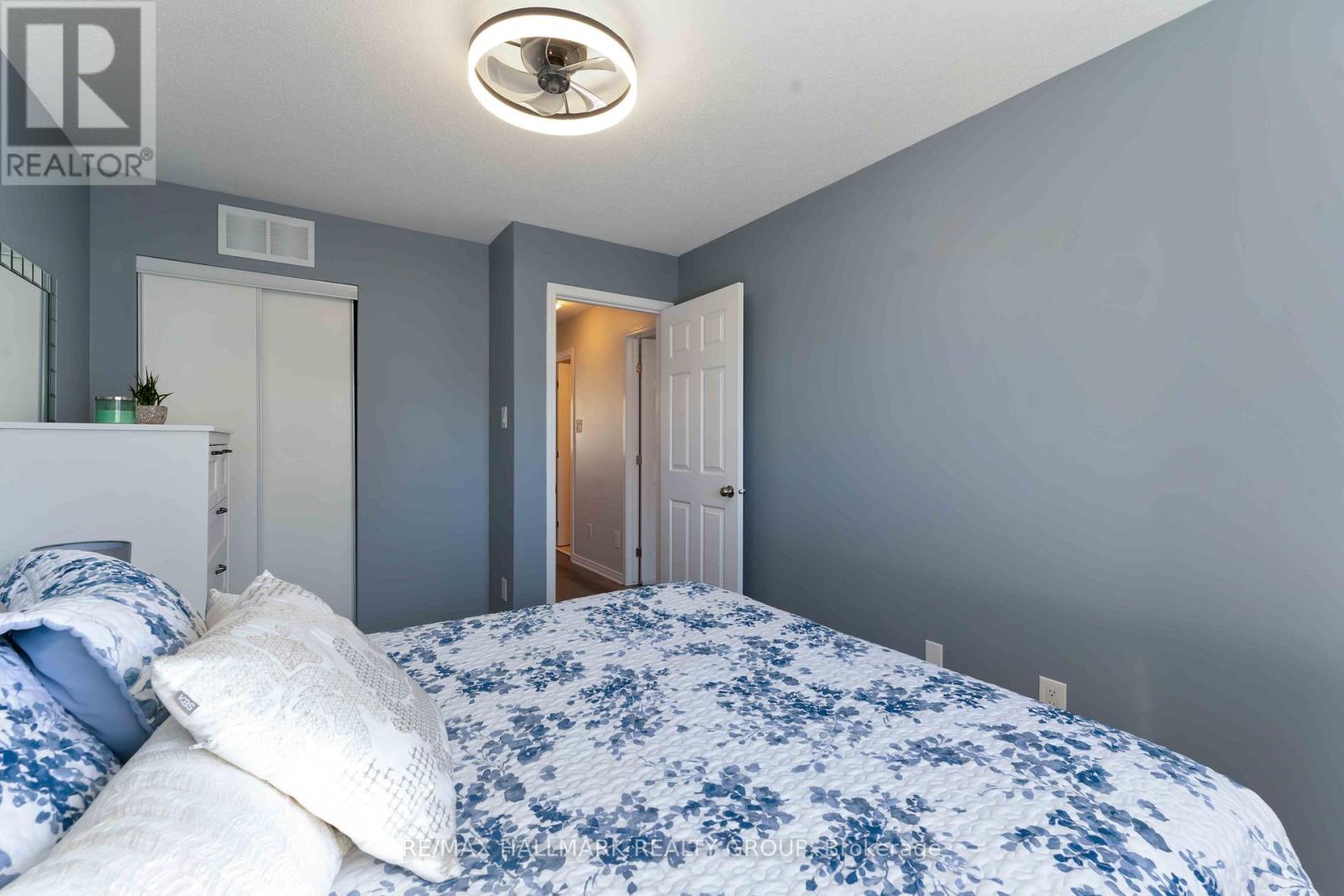 104 Esterbrook Drive, Ottawa, Ontario  K1W 0A9 - Photo 33 - X12460730