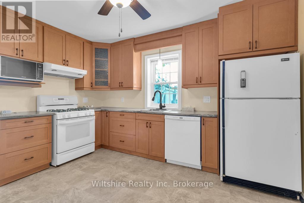 22 Adams Street, Norfolk, Ontario  N0J 1E0 - Photo 18 - X12460664
