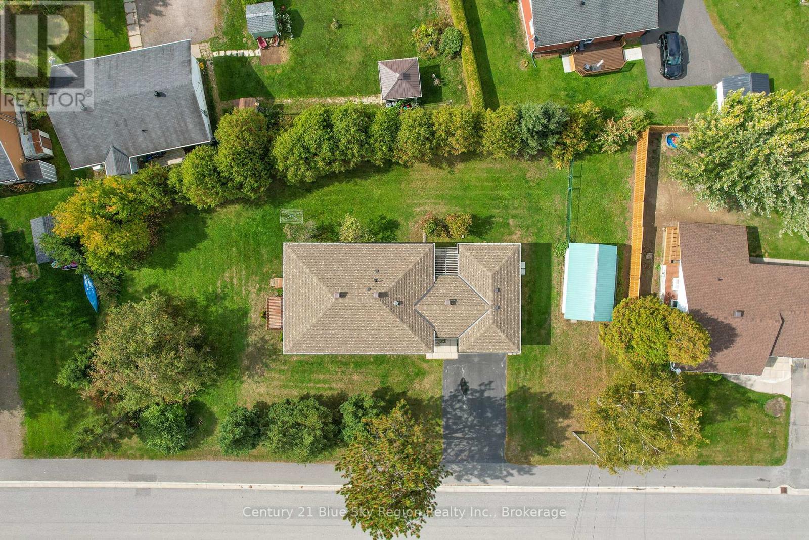 363 Main Street, Powassan, Ontario  P0H 0A4 - Photo 11 - X12460580