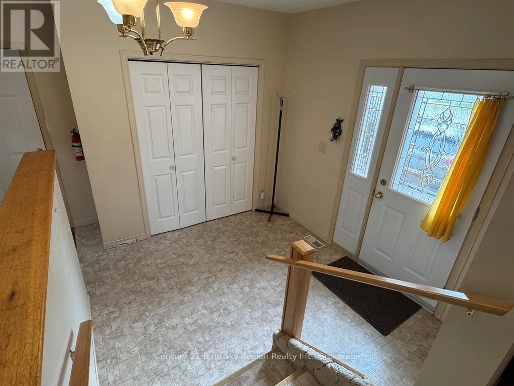 363 Main Street, Powassan, Ontario  P0H 0A4 - Photo 31 - X12460580