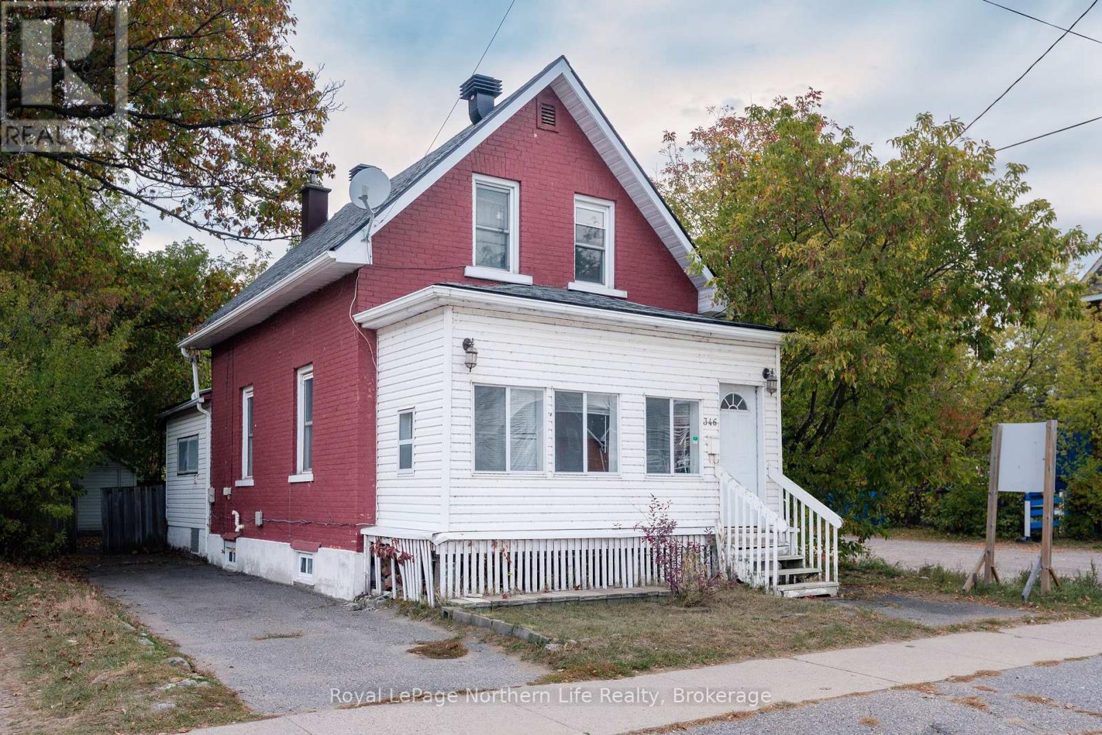 346 JOHN STREET, North Bay, Ontario