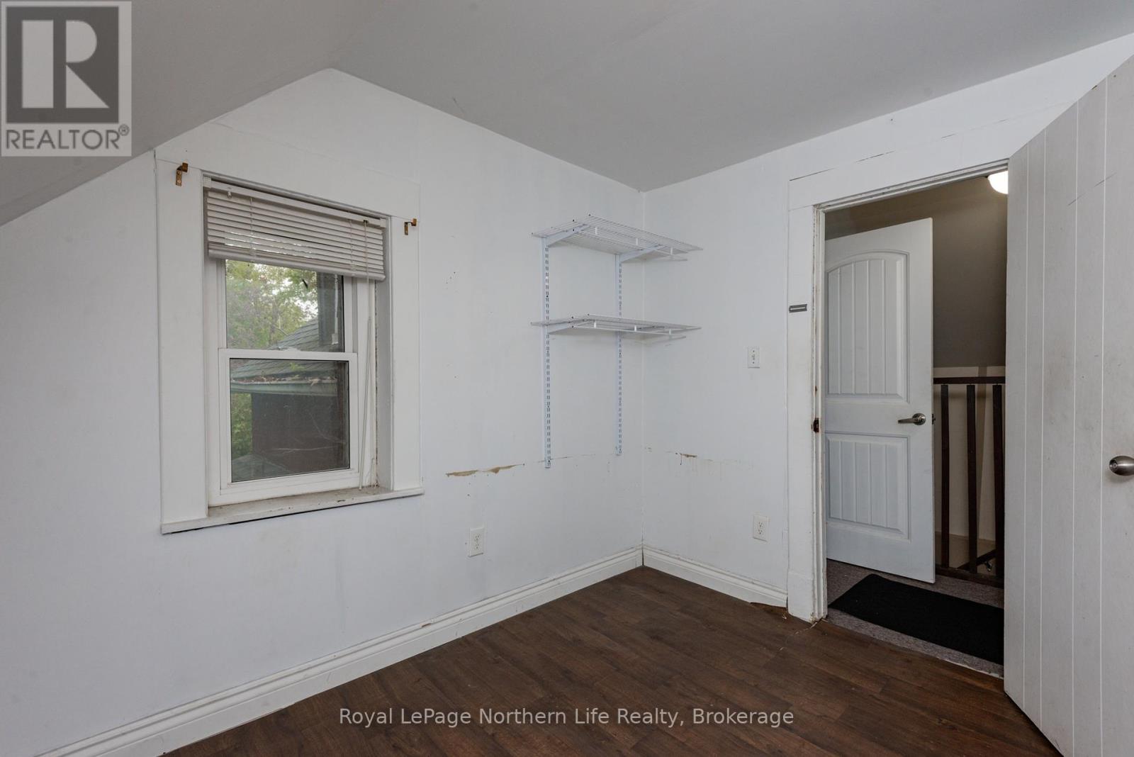 346 John Street, North Bay, Ontario  P1B 2M5 - Photo 17 - X12460711