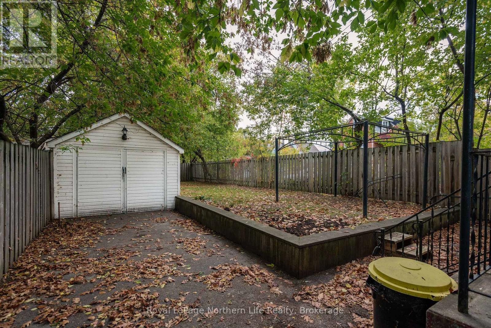 346 John Street, North Bay, Ontario  P1B 2M5 - Photo 20 - X12460711