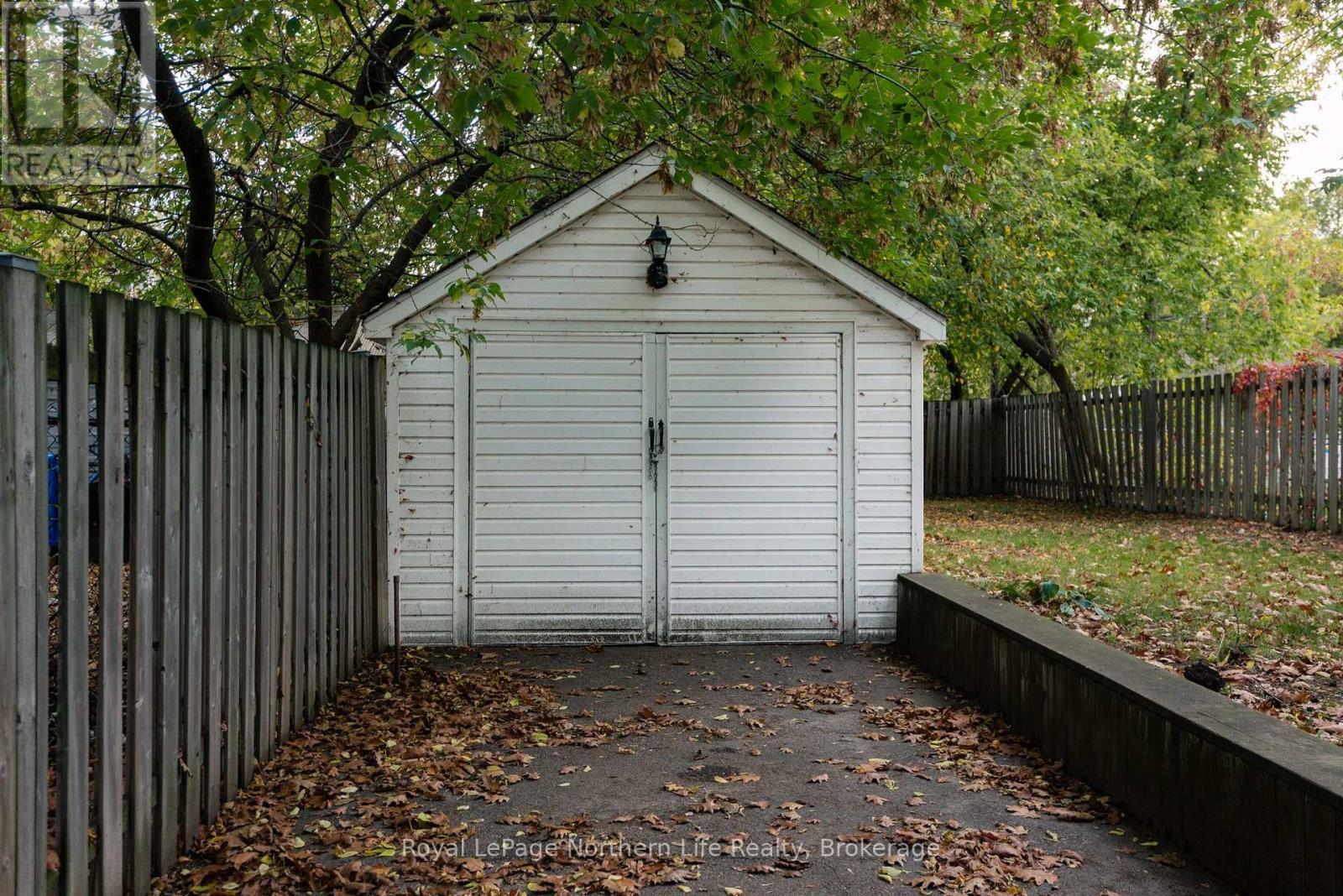 346 John Street, North Bay, Ontario  P1B 2M5 - Photo 23 - X12460711