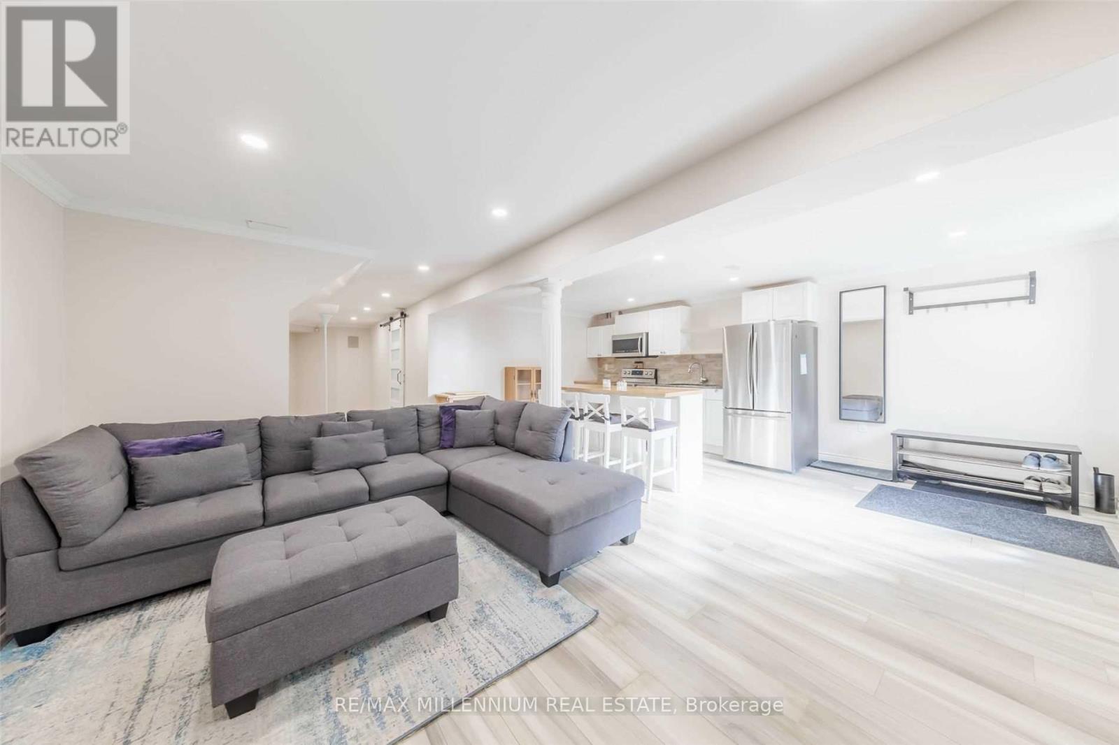 Lower - 101 Loma Vista Drive, Vaughan, Ontario  L4J 7S2 - Photo 13 - N12460497