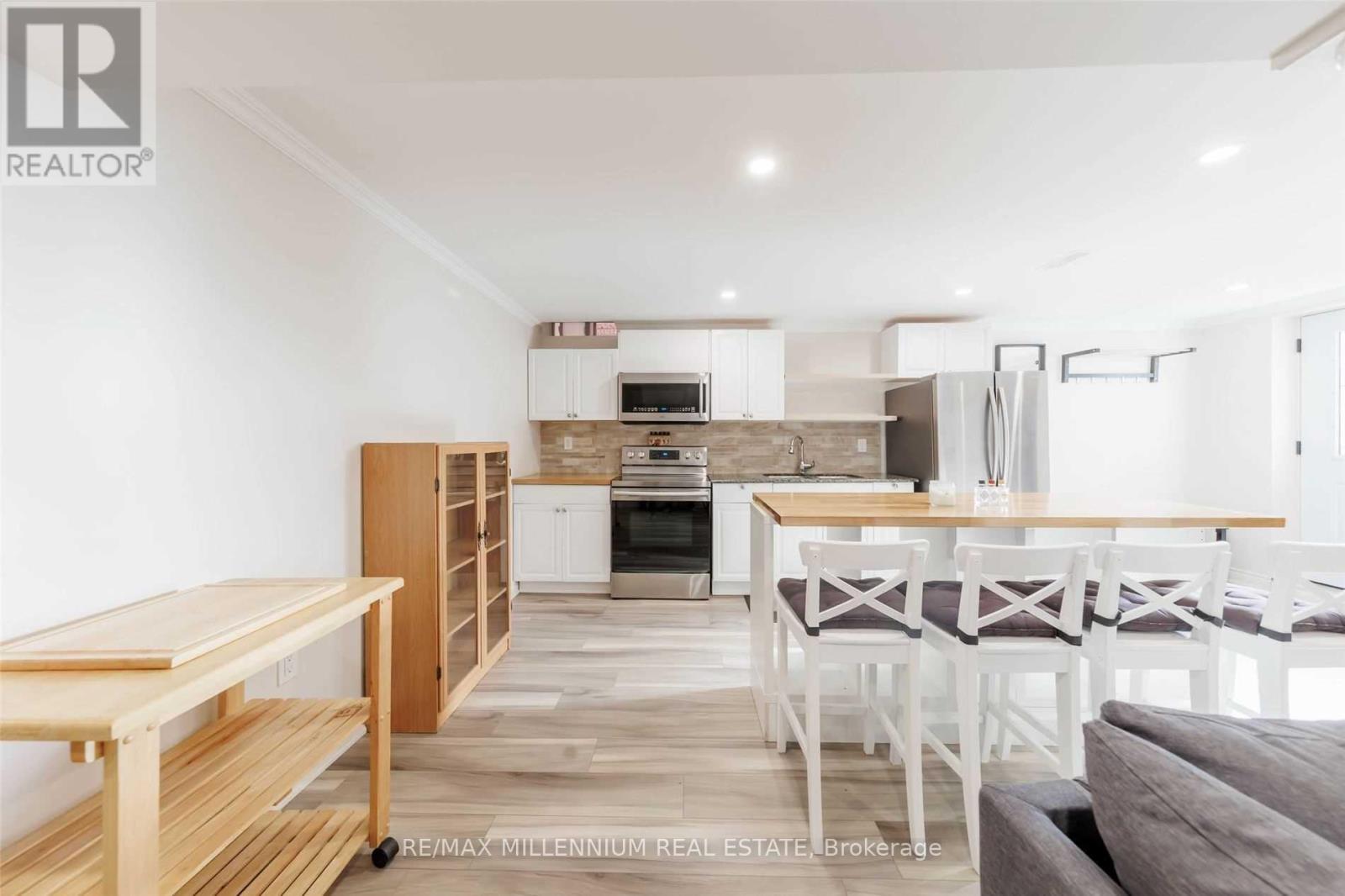 Lower - 101 Loma Vista Drive, Vaughan, Ontario  L4J 7S2 - Photo 6 - N12460497