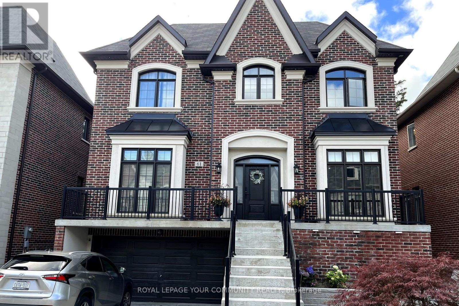 61 HEADWATER CRESCENT, Richmond Hill, Ontario