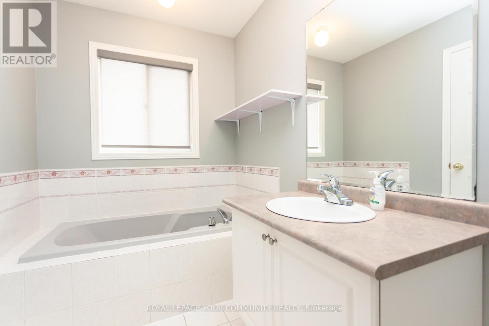 291 Via Carmine Avenue, Vaughan, Ontario  L4H 2R4 - Photo 33 - N12460519