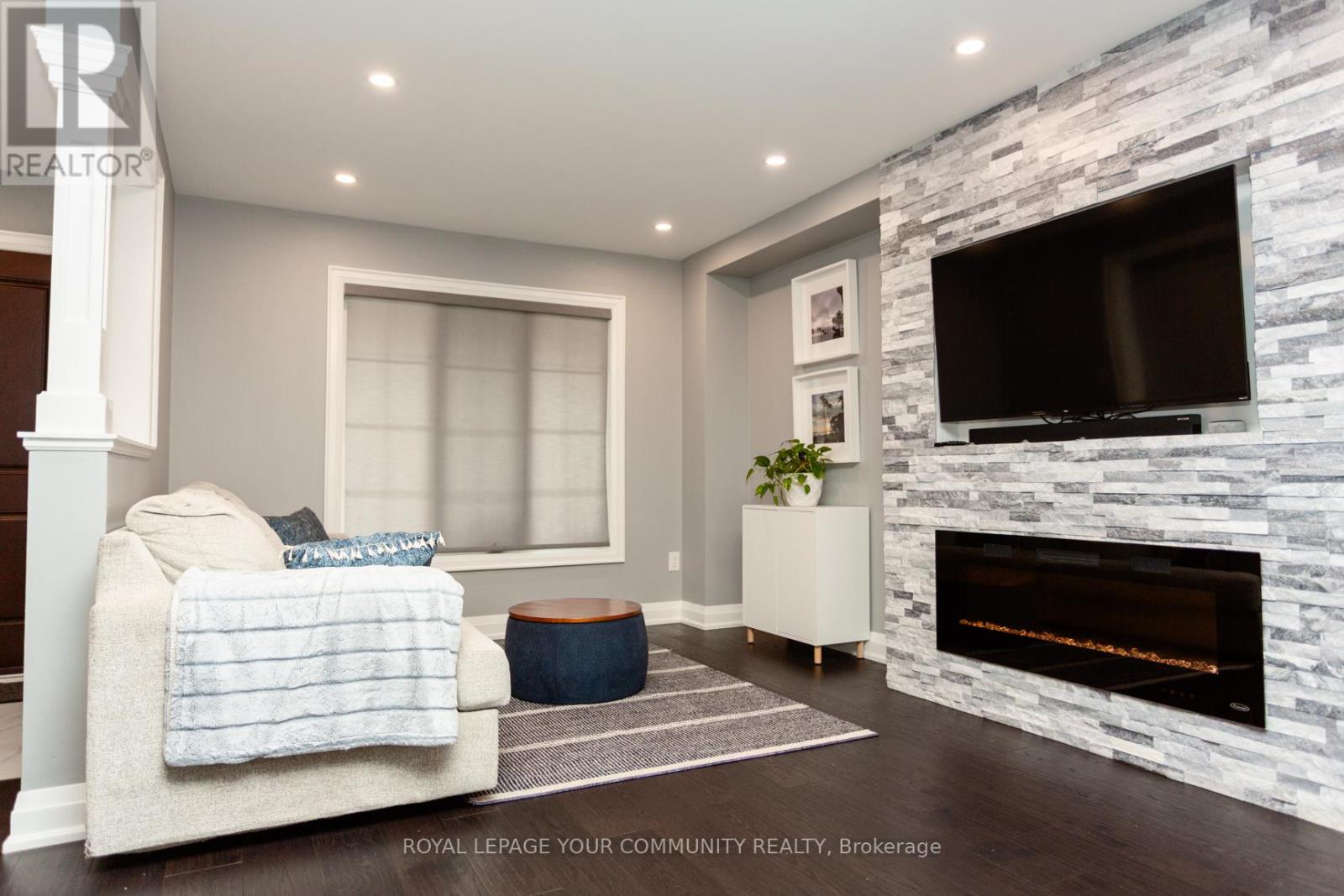 291 Via Carmine Avenue, Vaughan, Ontario  L4H 2R4 - Photo 5 - N12460519