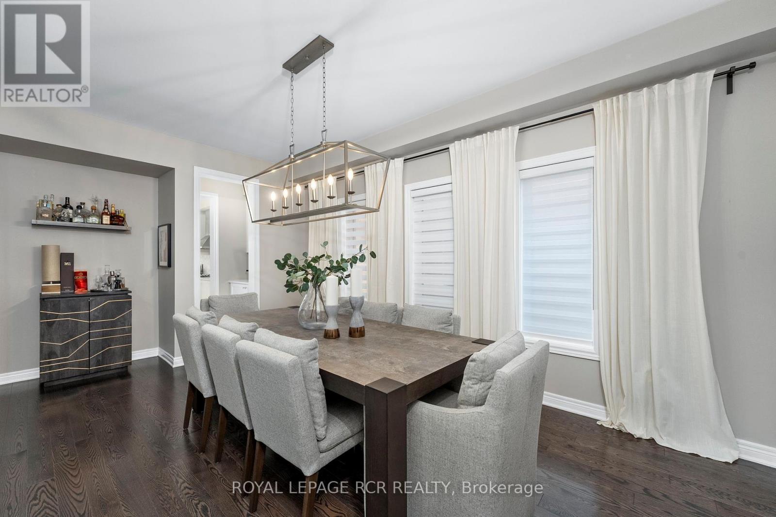 12 John Weddell Avenue, East Gwillimbury, Ontario  L9N 0P4 - Photo 5 - N12460522