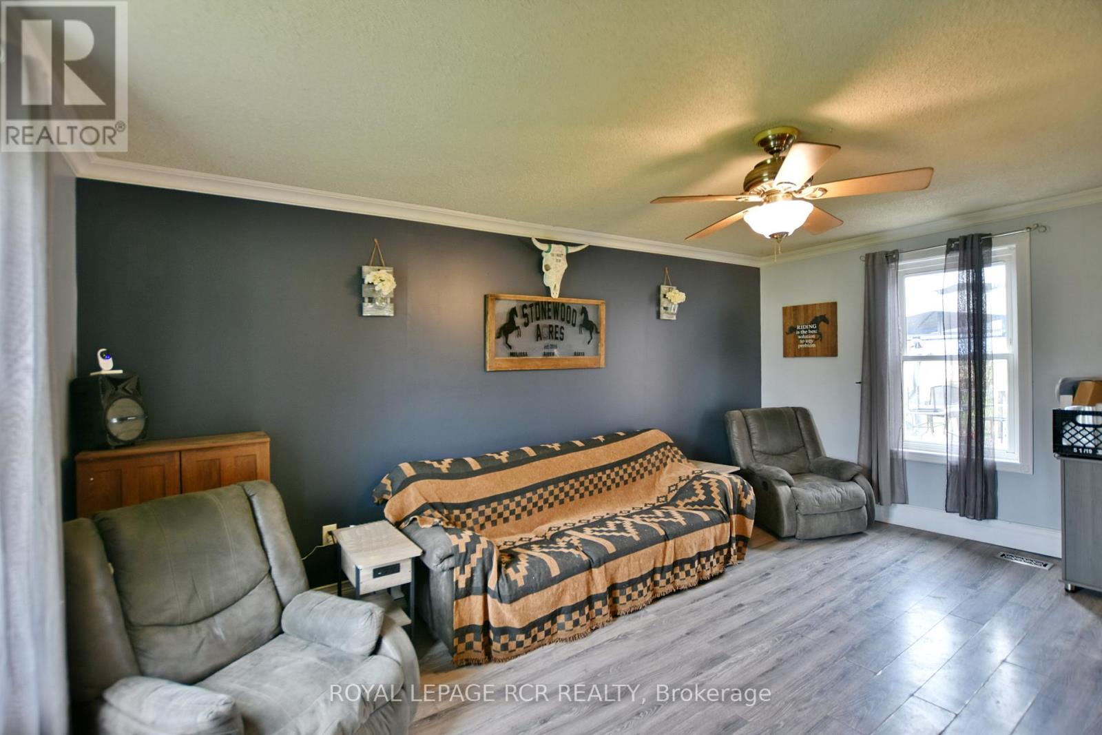 2606 Crossland Road, Springwater, Ontario  L0L 1P0 - Photo 17 - S12460485