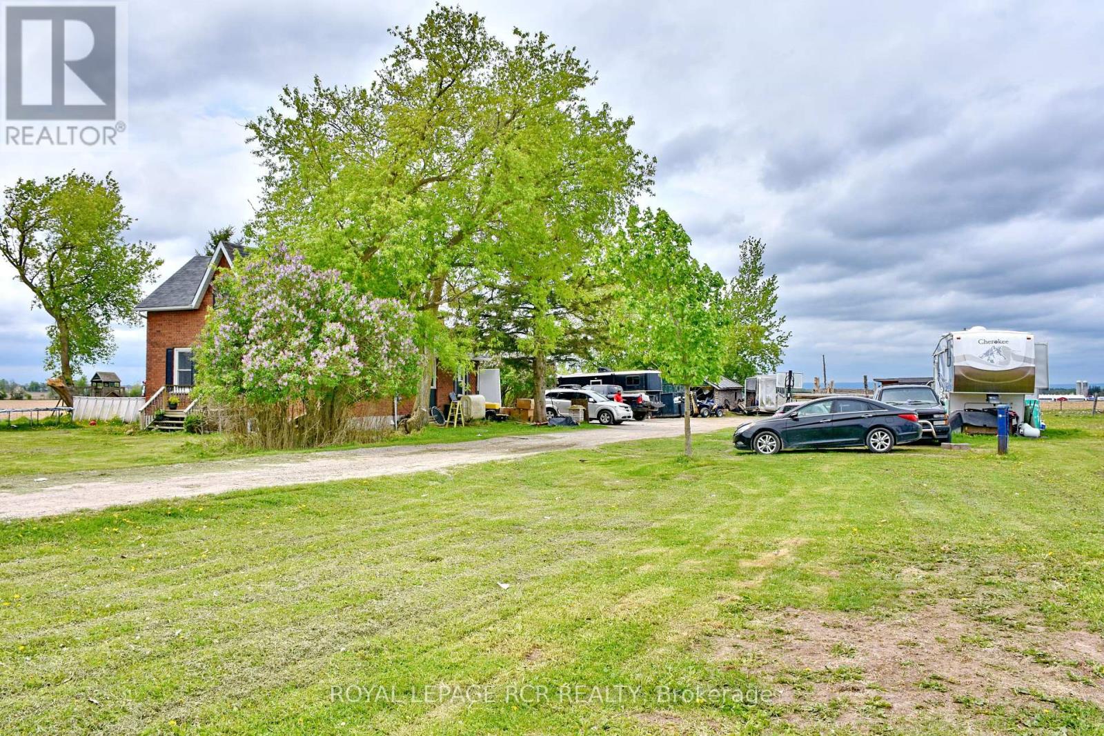 2606 Crossland Road, Springwater, Ontario  L0L 1P0 - Photo 3 - S12460485
