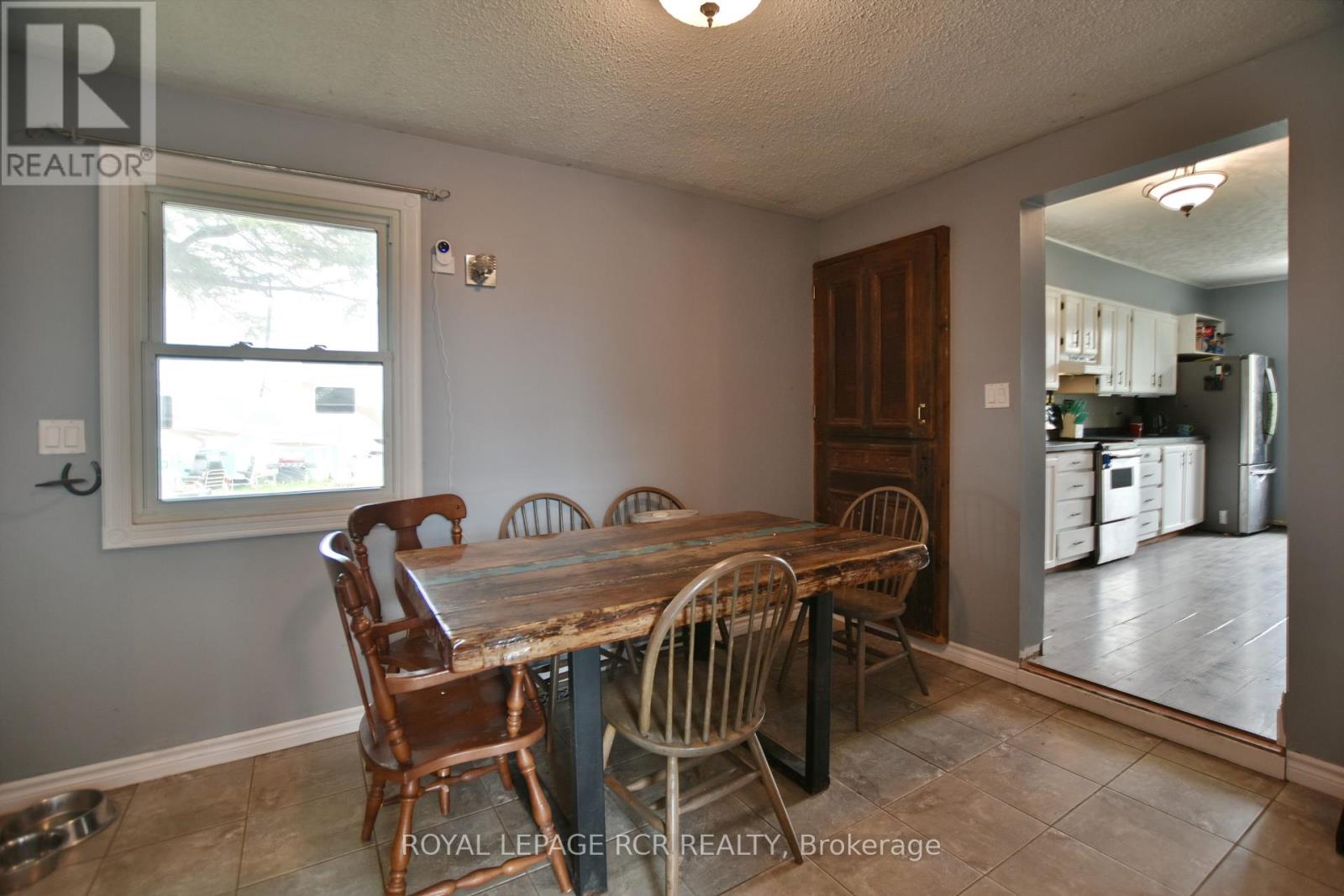 2606 Crossland Road, Springwater, Ontario  L0L 1P0 - Photo 8 - S12460485