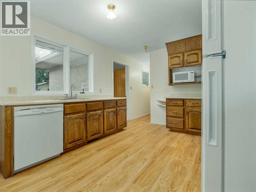 724 Florence Street, Pincher Creek, Alberta  T0K 1W0 - Photo 17 - A2241418