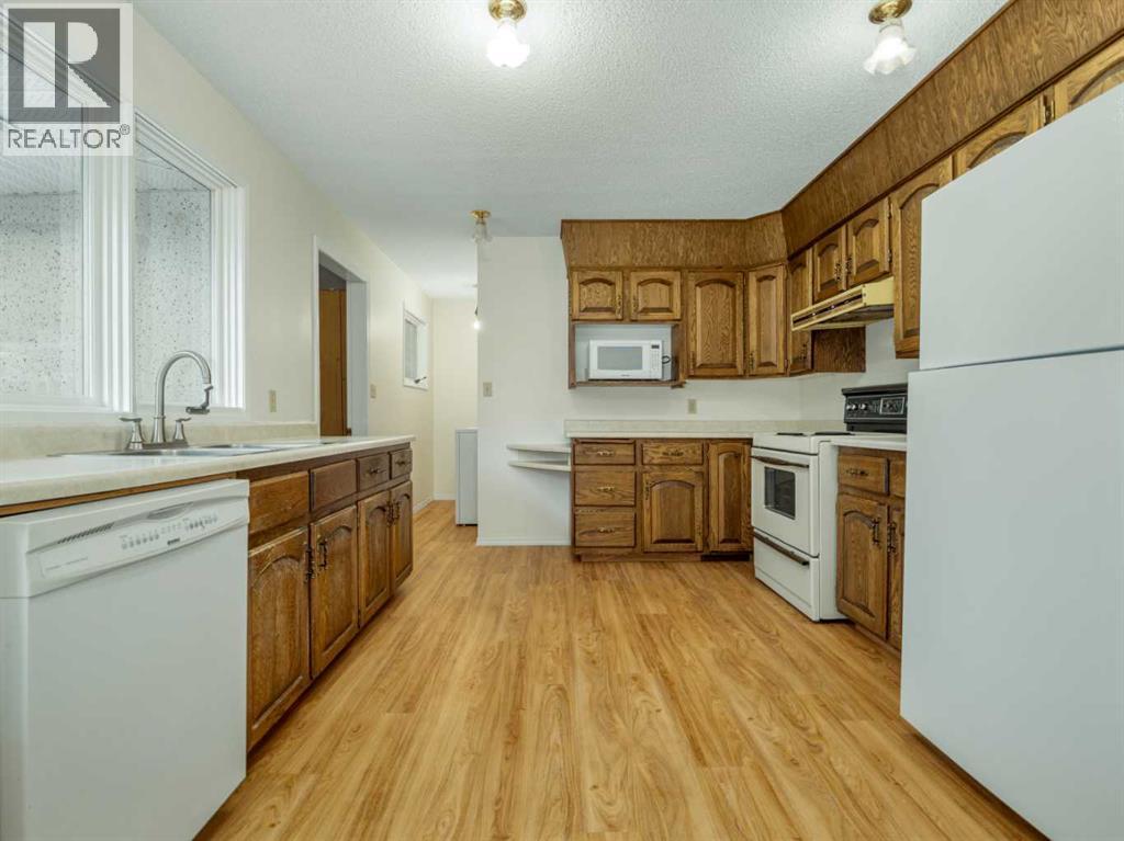 724 Florence Street, Pincher Creek, Alberta  T0K 1W0 - Photo 18 - A2241418