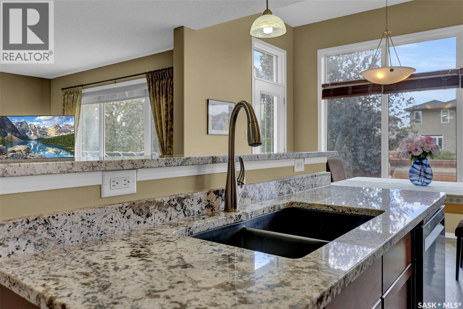 7206 Wascana Cove Way, Regina, Saskatchewan  S4V 3G2 - Photo 13 - SK017639