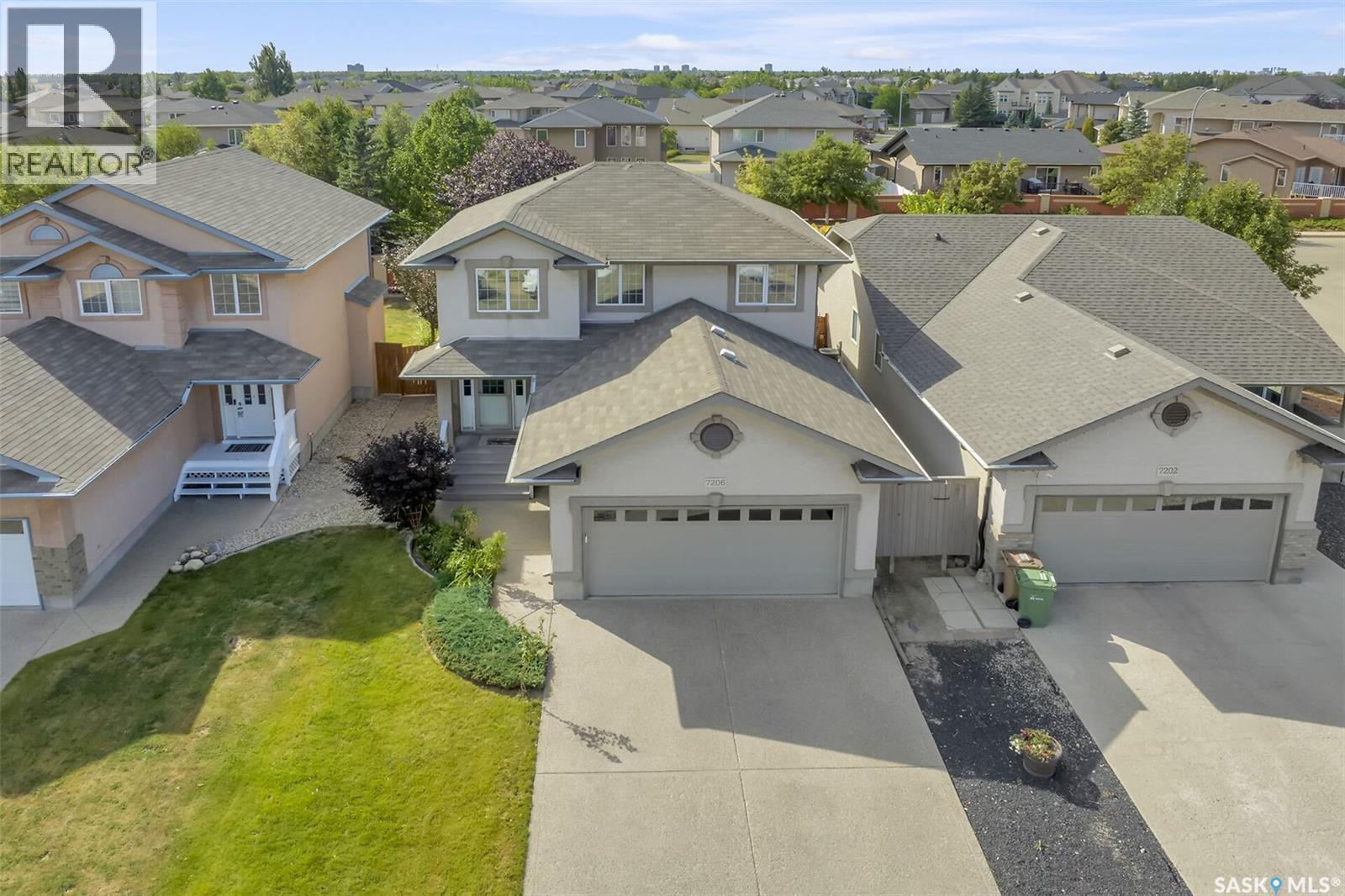 7206 Wascana Cove Way, Regina, Saskatchewan  S4V 3G2 - Photo 3 - SK017639