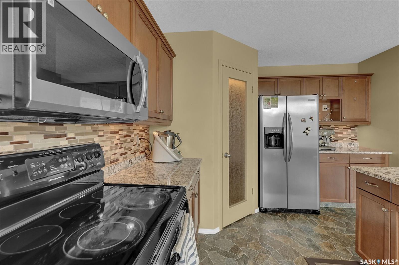 7206 Wascana Cove Way, Regina, Saskatchewan  S4V 3G2 - Photo 12 - SK017639