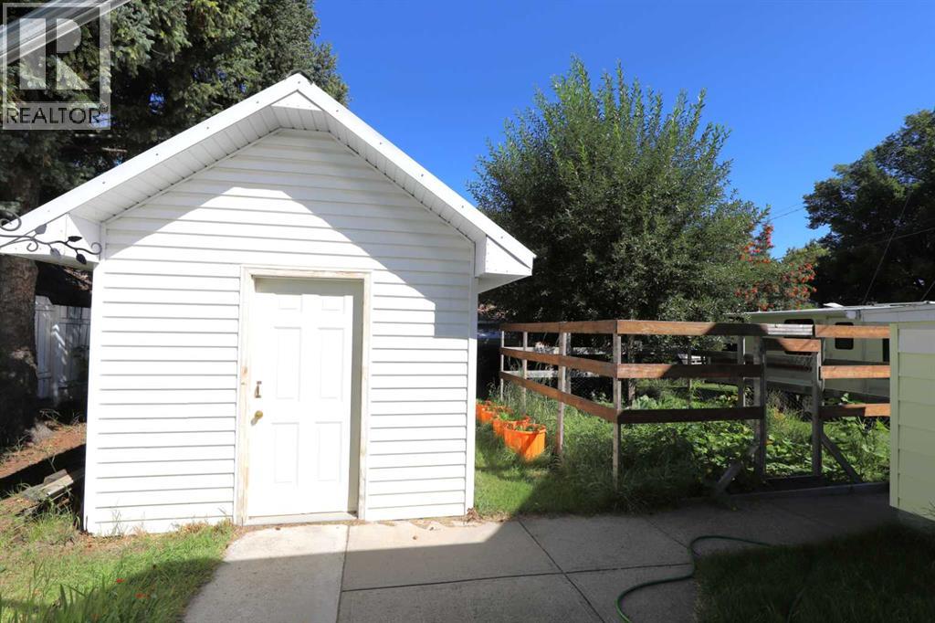 771 Mountain Street, Pincher Creek, Alberta  T0K 1W0 - Photo 22 - A2250920