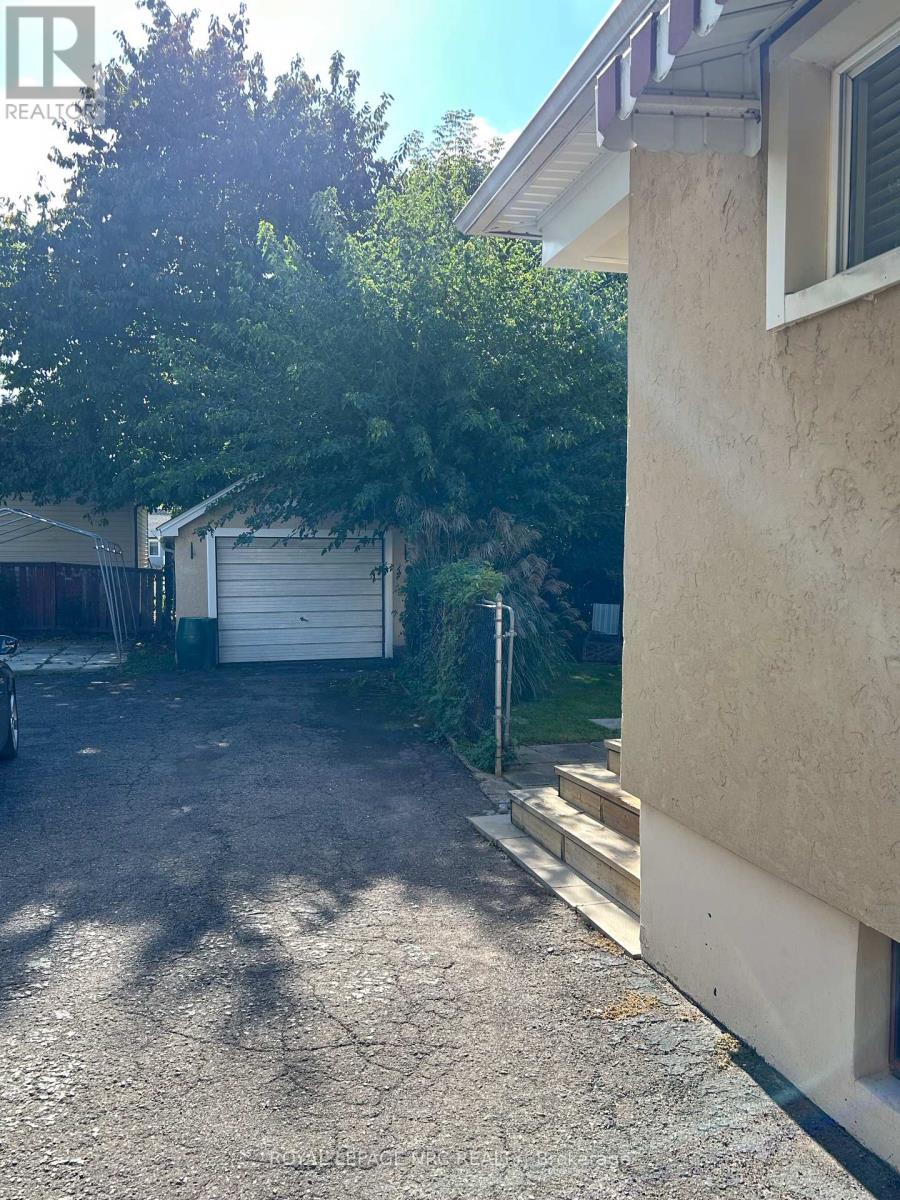 116 Pleasant Avenue, St. Catharines, Ontario  L2R 1Y2 - Photo 25 - X12460681