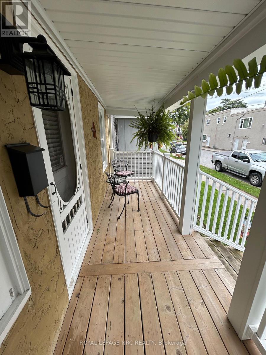 116 Pleasant Avenue, St. Catharines, Ontario  L2R 1Y2 - Photo 30 - X12460681