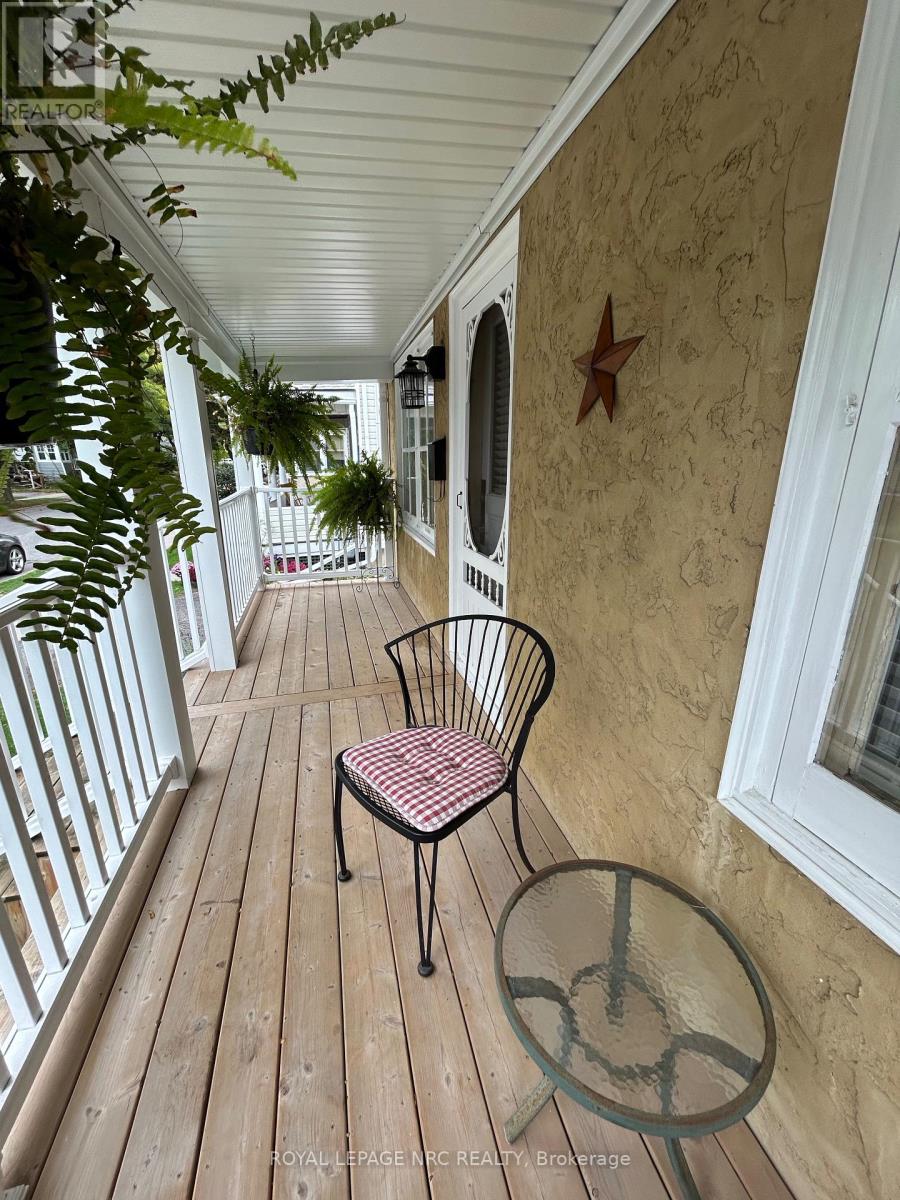 116 Pleasant Avenue, St. Catharines, Ontario  L2R 1Y2 - Photo 31 - X12460681