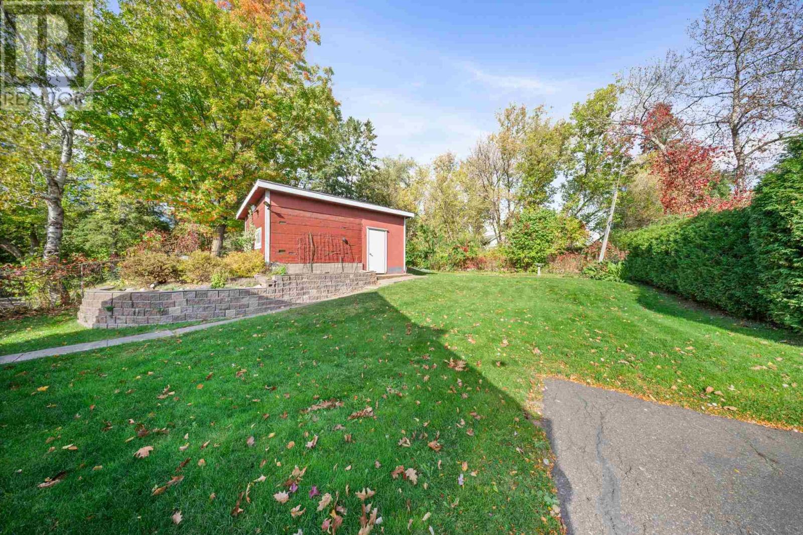 34 Elliott Rd, Sault Ste. Marie, Ontario  P6C 2Z4 - Photo 31 - SM252946