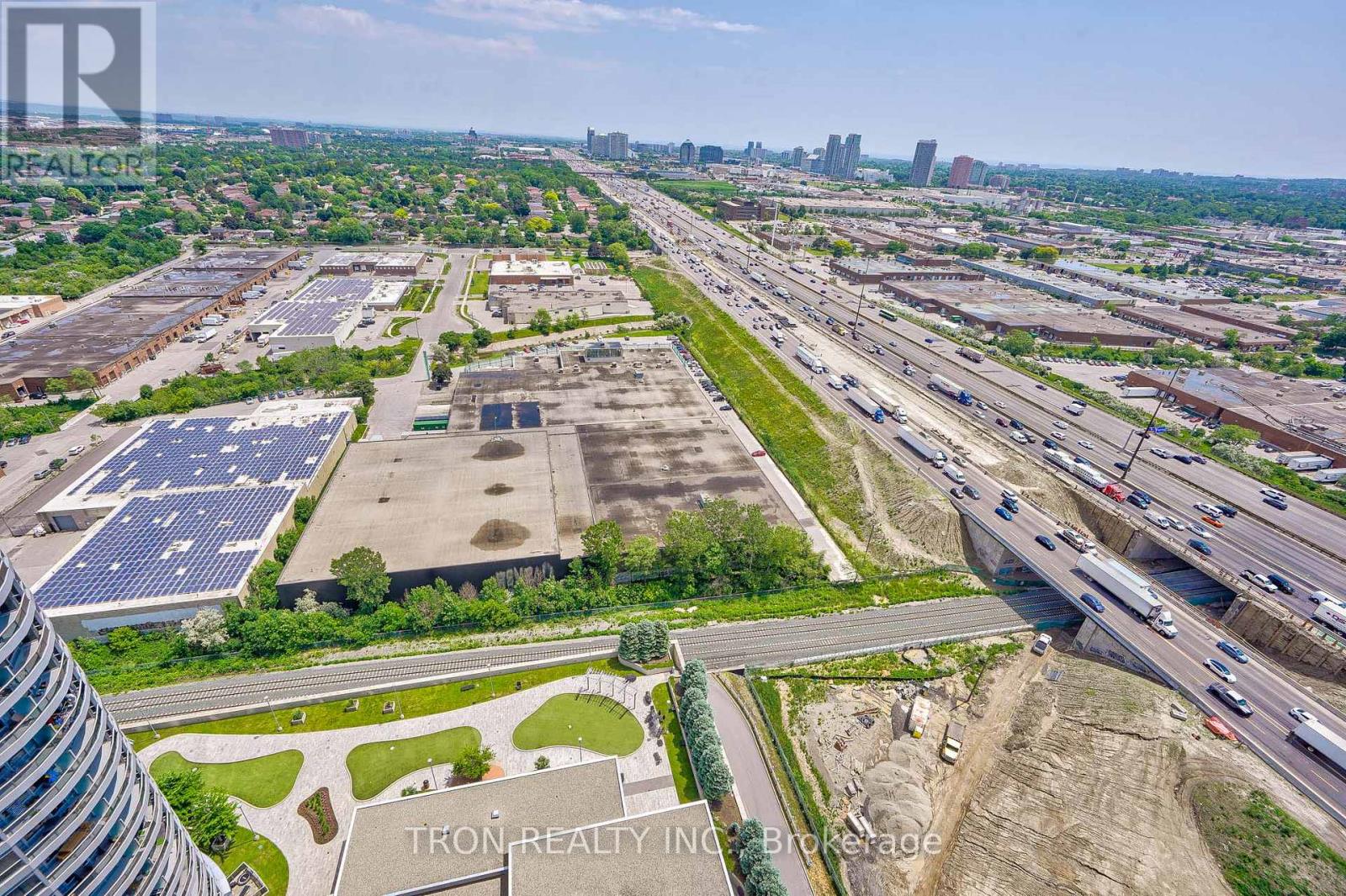 3102 - 125 Village Green Square, Toronto, Ontario  M1S 0G3 - Photo 16 - E12437907