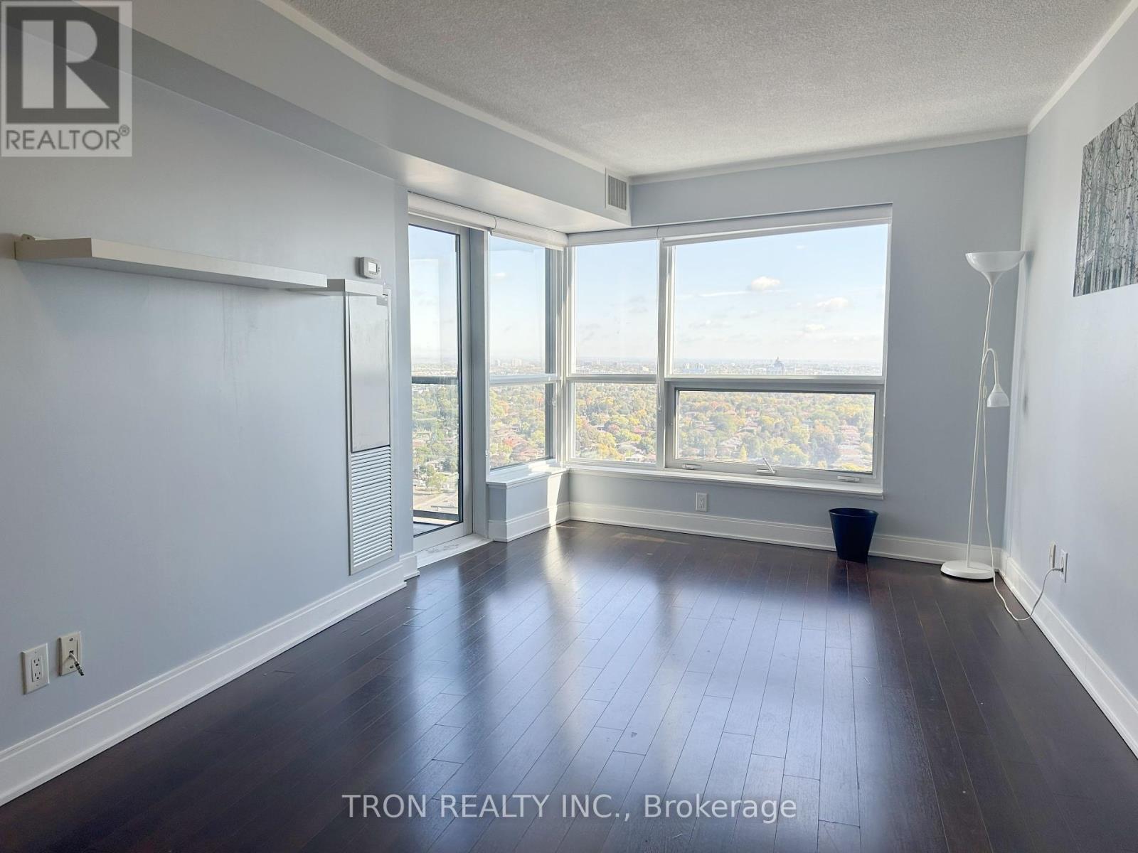 3102 - 125 Village Green Square, Toronto, Ontario  M1S 0G3 - Photo 8 - E12437907