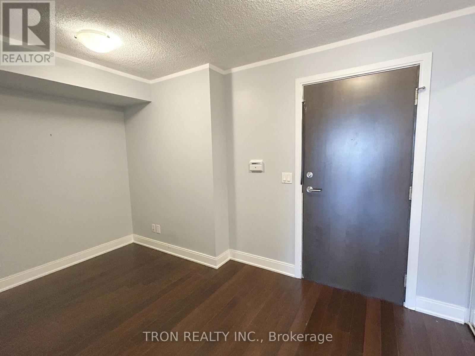 3102 - 125 Village Green Square, Toronto, Ontario  M1S 0G3 - Photo 9 - E12437907