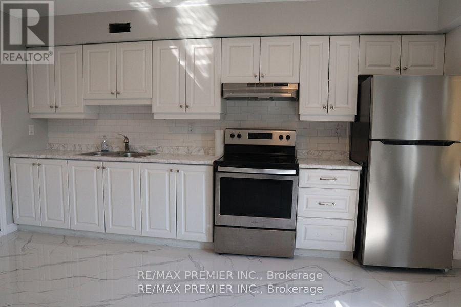 2 Flr - 1657 Weston Road, Toronto, Ontario  M9N 1V2 - Photo 8 - W12460495