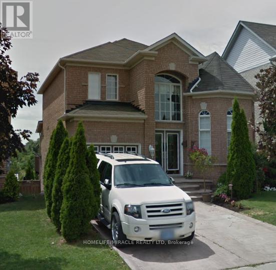 62 QUEEN MARY DRIVE, Brampton, Ontario
