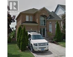 62 QUEEN MARY DRIVE, Brampton, Ontario