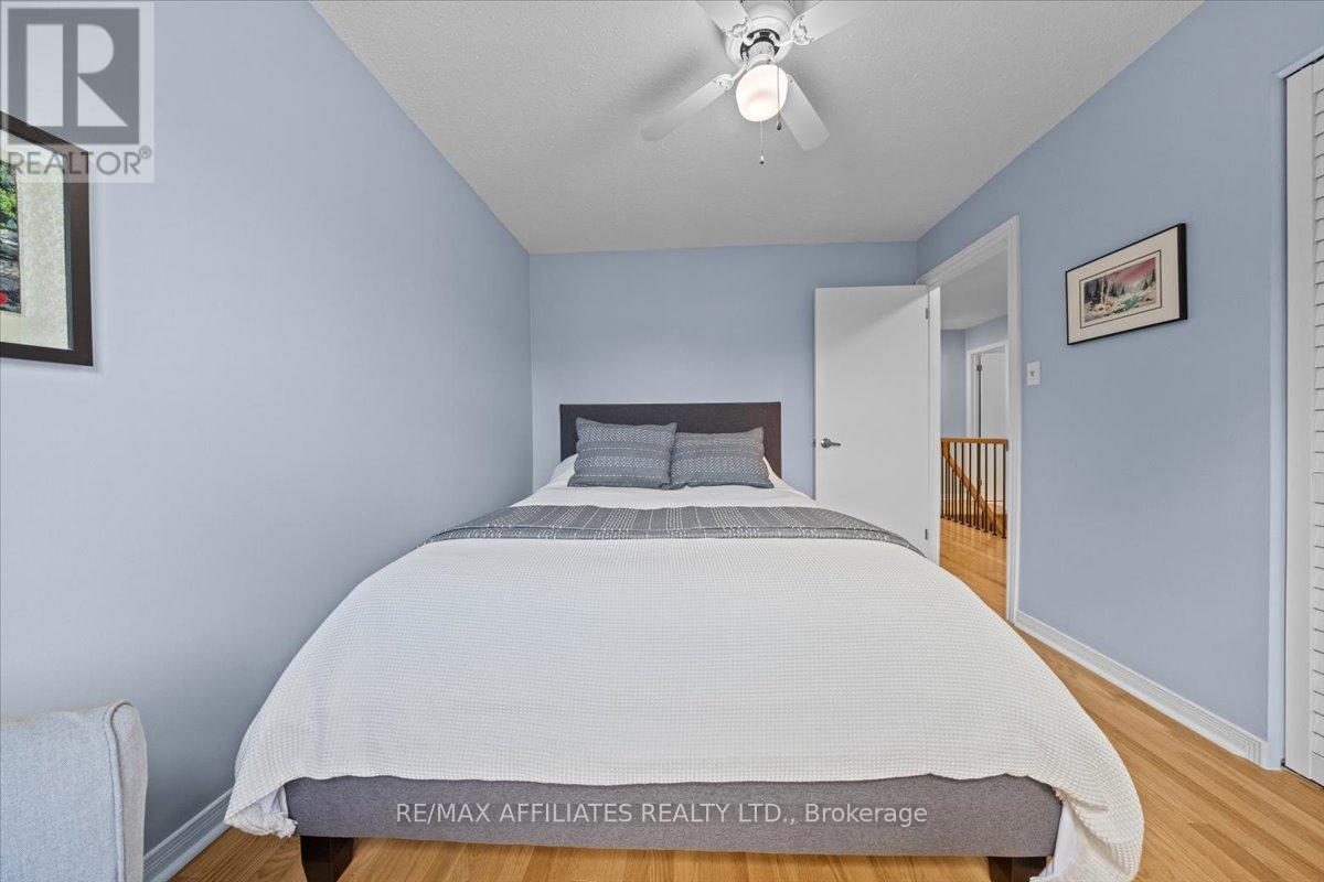 605 Falwyn Crescent, Ottawa, Ontario  K4A 2B4 - Photo 34 - X12460733
