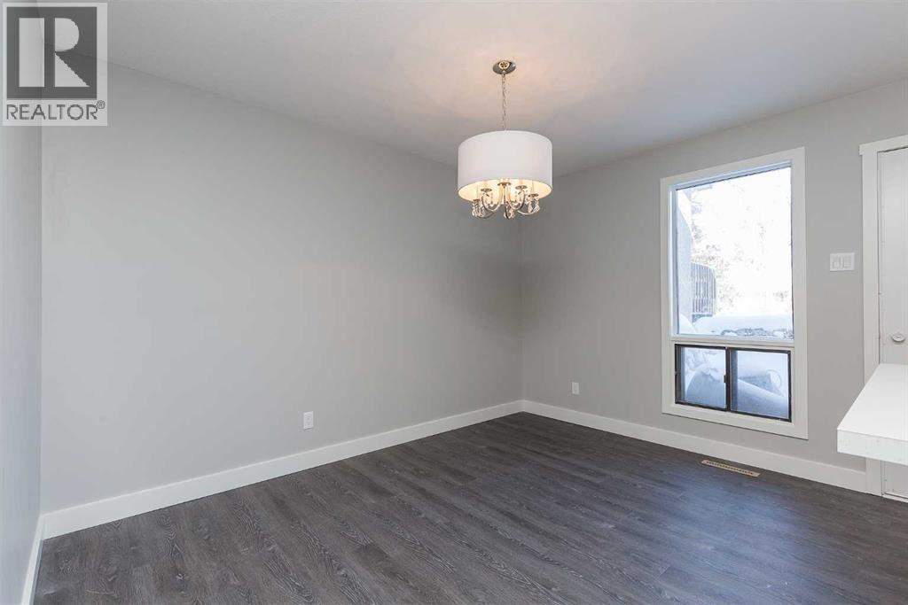 1012 20a Avenue, Coaldale, Alberta  T1M 1C2 - Photo 5 - A2264295