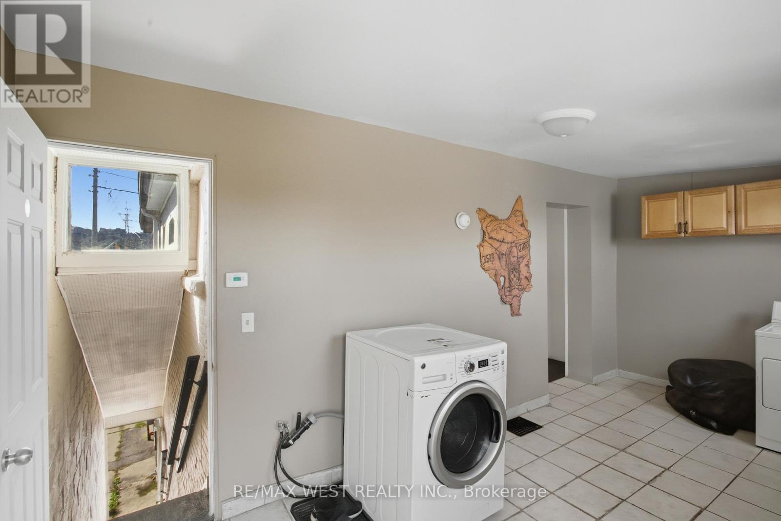 597 Barton Street E, Hamilton (Gibson), Ontario  L8L 2Z6 - Photo 25 - X12460486