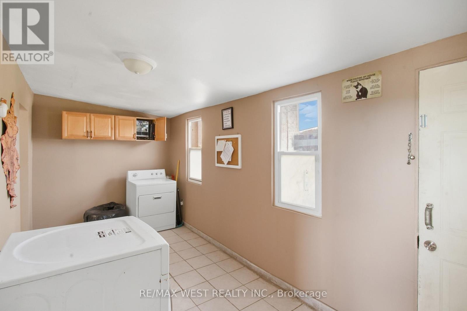 597 Barton Street E, Hamilton (Gibson), Ontario  L8L 2Z6 - Photo 26 - X12460486